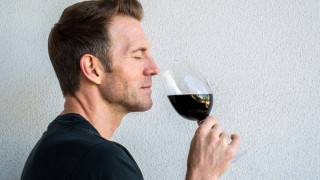 wine snob drink glass